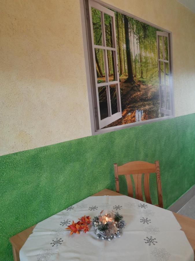Appartamento Haus Panoramablick Familie Loos Wasungen Esterno foto